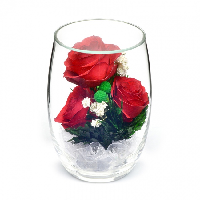 Живые стабилизированные композиции из цветов в стеклянных вазах